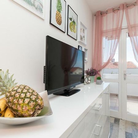 Apartman Roko Petrcane Ngoại thất bức ảnh