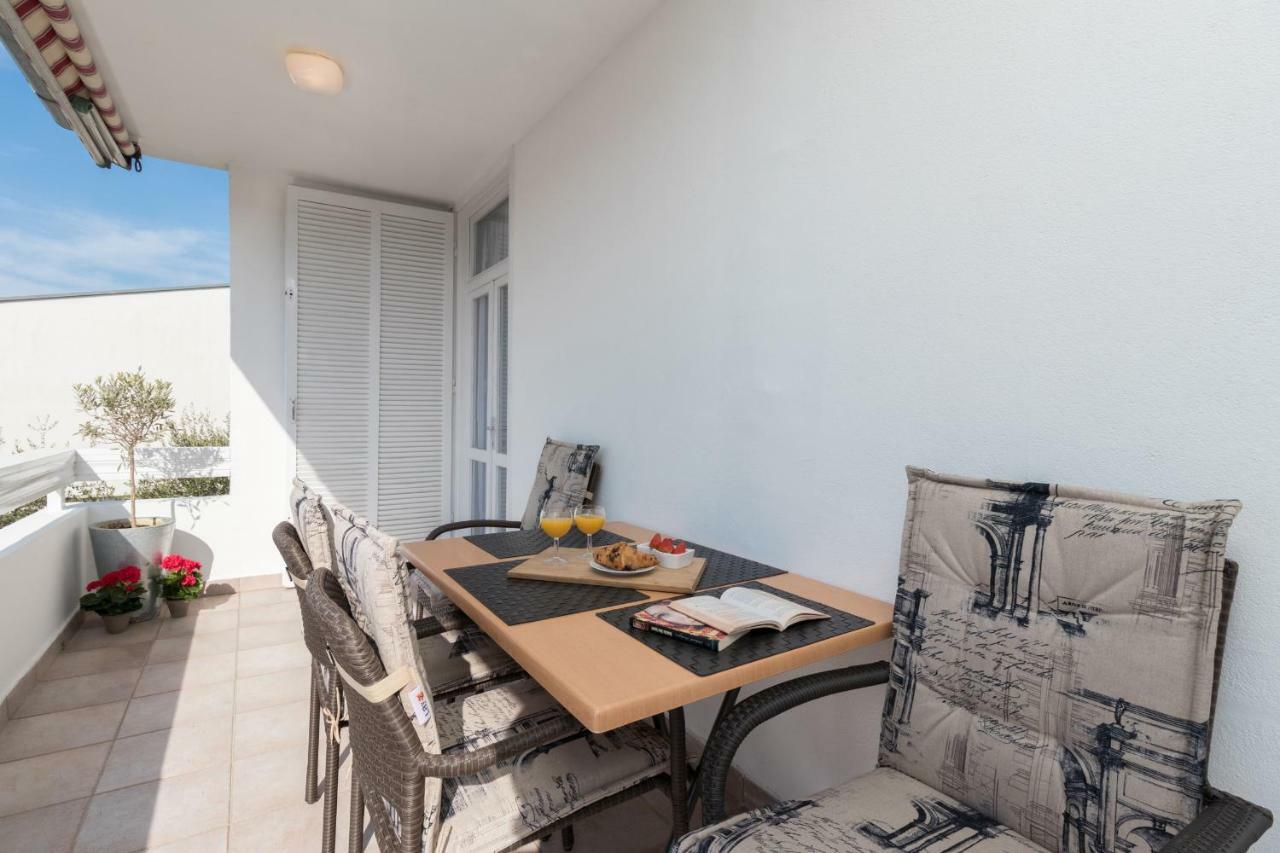 Apartman Roko Petrcane Ngoại thất bức ảnh